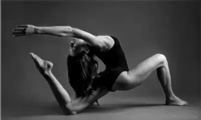 STRIP DANCE